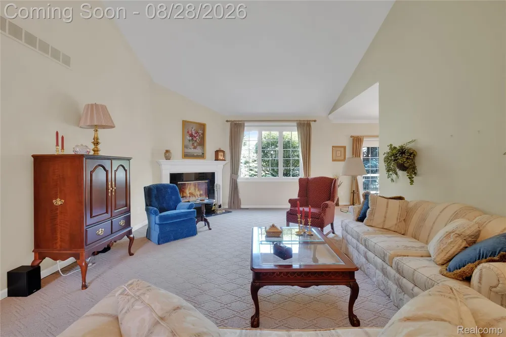 54796 Grenelefe Circle E Lyon Charter Township, MI 48178