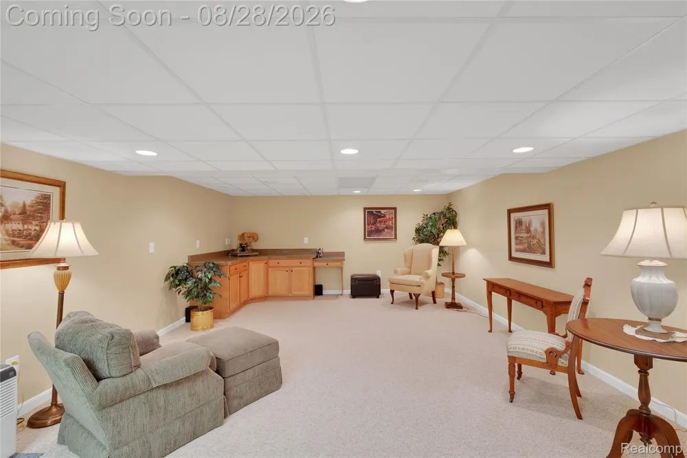 54796 Grenelefe Circle E Lyon Charter Township, MI 48178