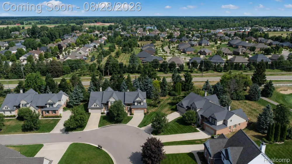 54796 Grenelefe Circle E Lyon Charter Township, MI 48178