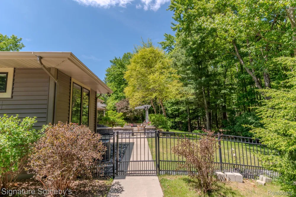 3479 E Shady Ridge Lane Larkin Charter Township, MI 48642