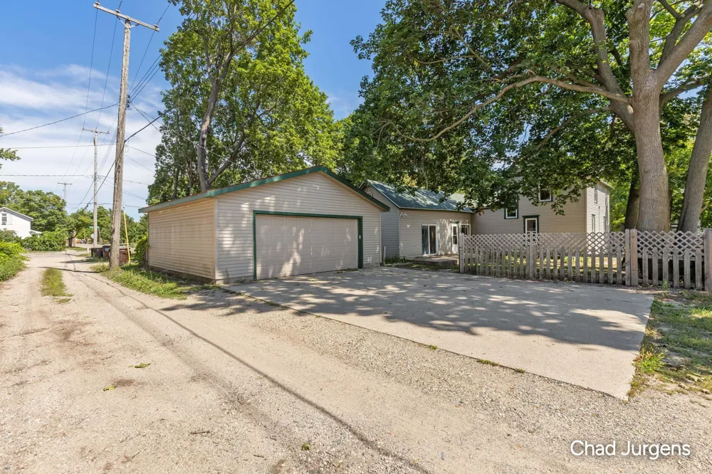 517 Michigan Avenue Big Rapids City, MI 49307