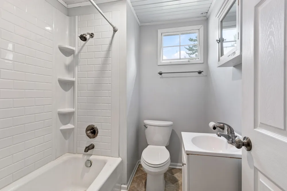 26 Dennis Avenue SE Grand Rapids City, MI 49506