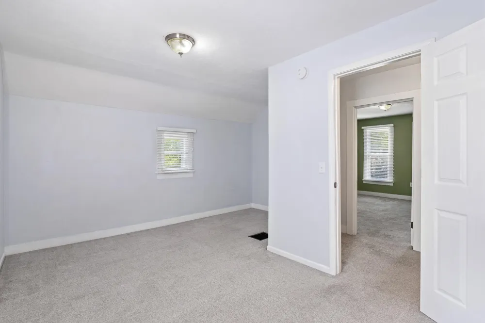 26 Dennis Avenue SE Grand Rapids City, MI 49506