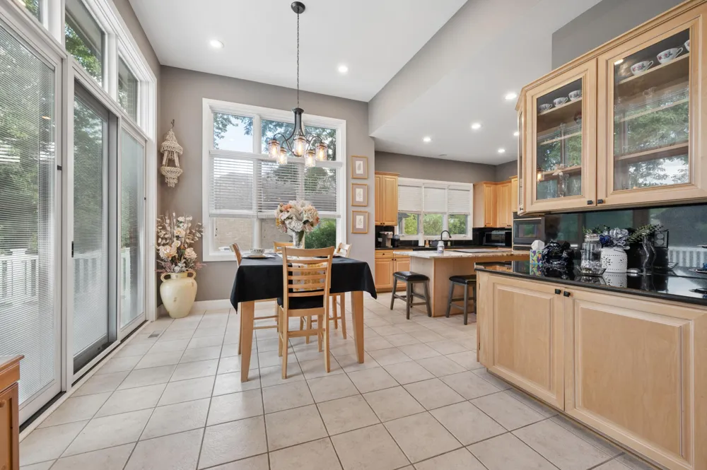 11215 Wilshire Drive Shelby Charter Township, MI 48315