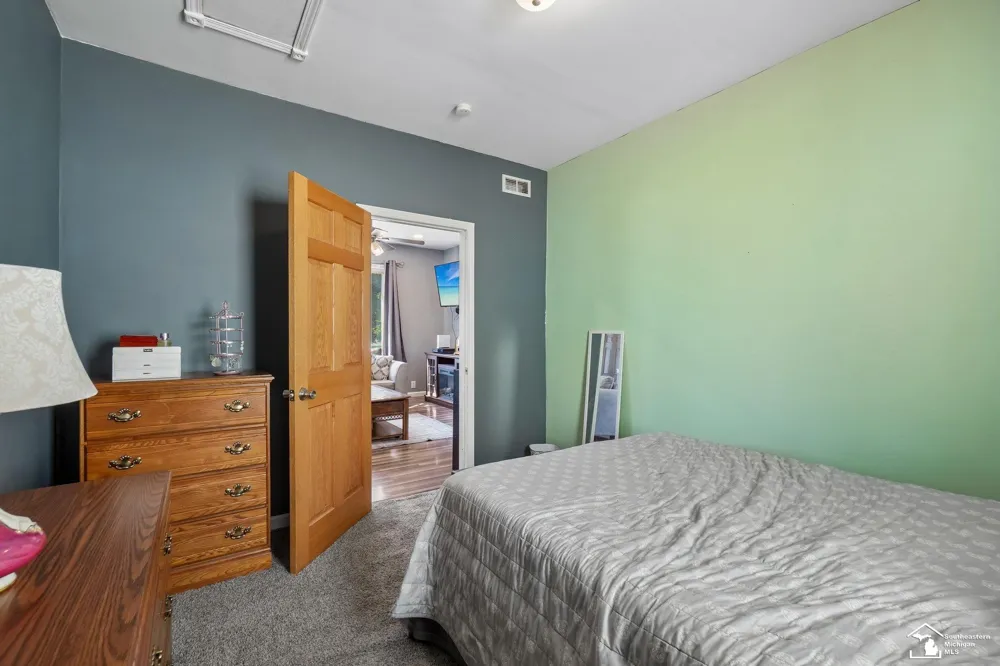 1615 Cora Street Wyandotte City, MI 48192