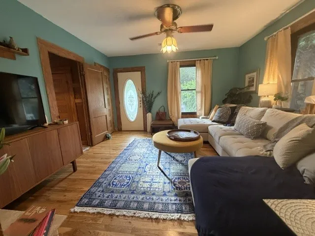 5410 Woodrow Avenue Austin, TX 78756