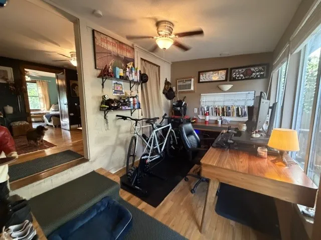 5410 Woodrow Avenue Austin, TX 78756