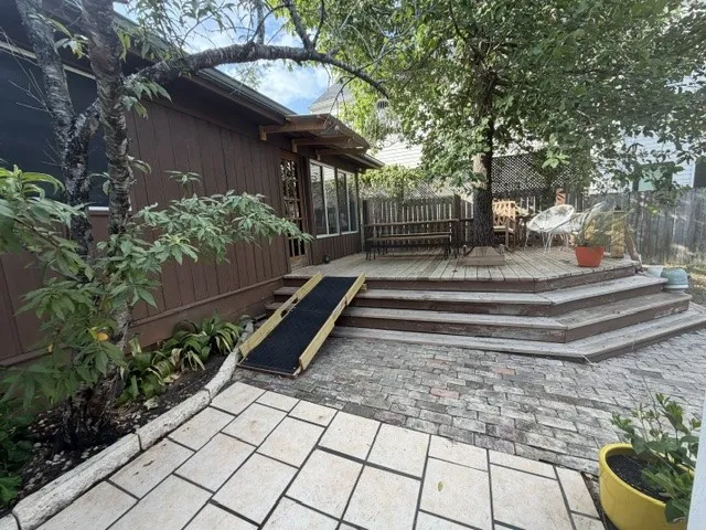 5410 Woodrow Avenue Austin, TX 78756