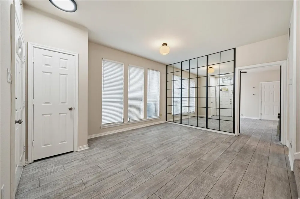 2203 Meadowstone Drive Carrollton, TX 75006