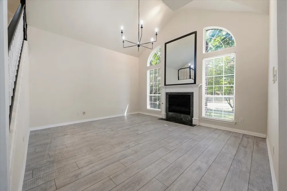 2203 Meadowstone Drive Carrollton, TX 75006