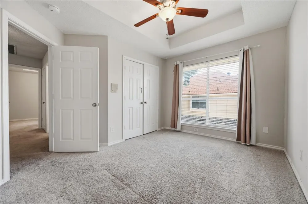 2203 Meadowstone Drive Carrollton, TX 75006
