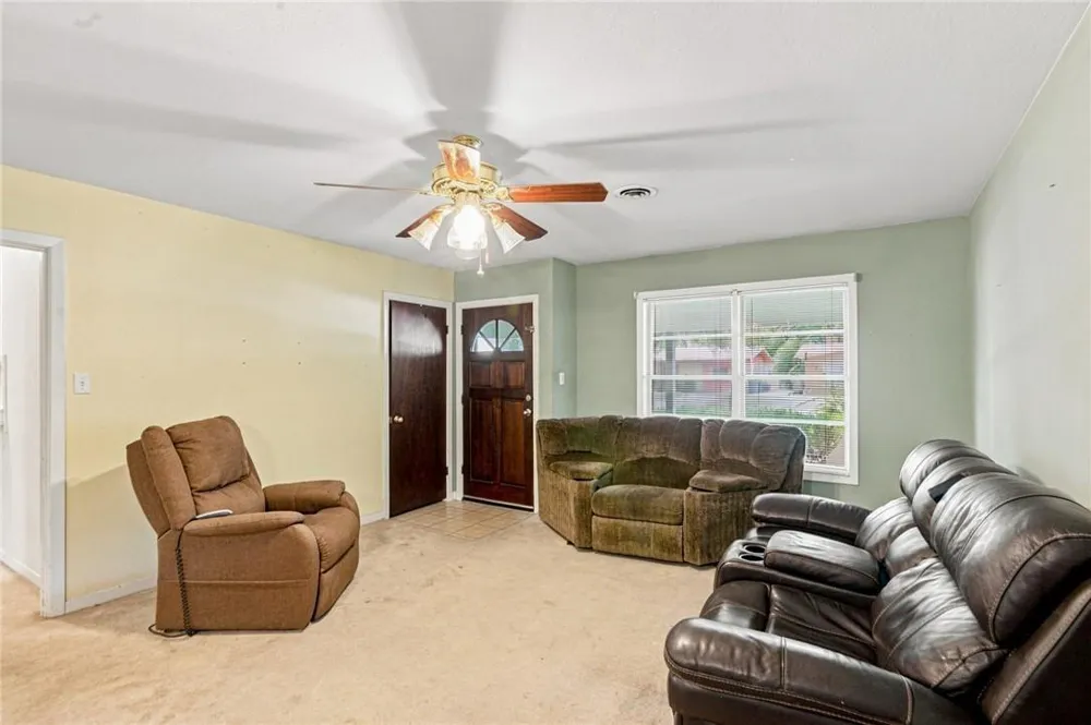 2302 E Rosebud Avenue Victoria, TX 77901