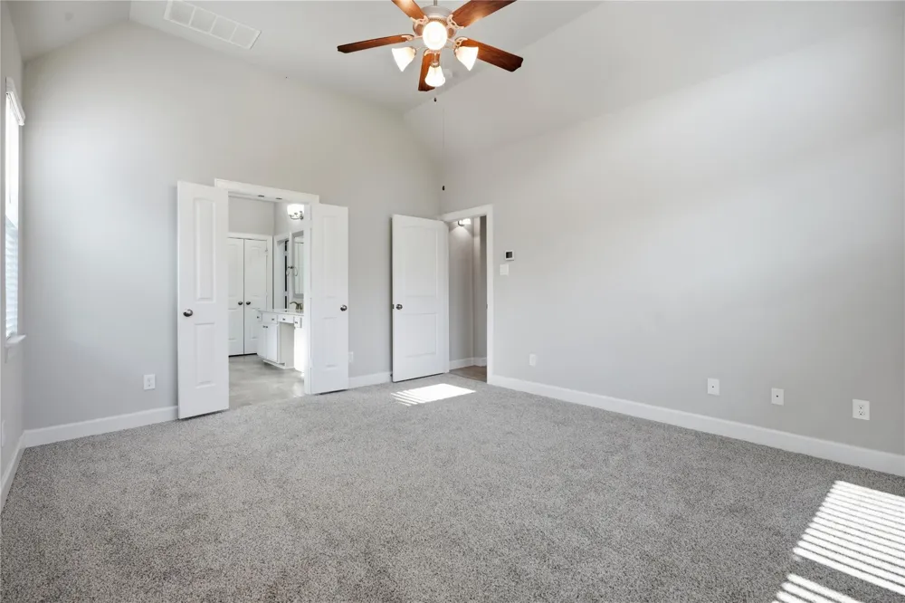 1717 Oakdale Mist Drive Dickinson, TX 77539