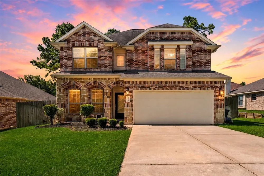 3726 Whisper Walk Montgomery, TX 77356