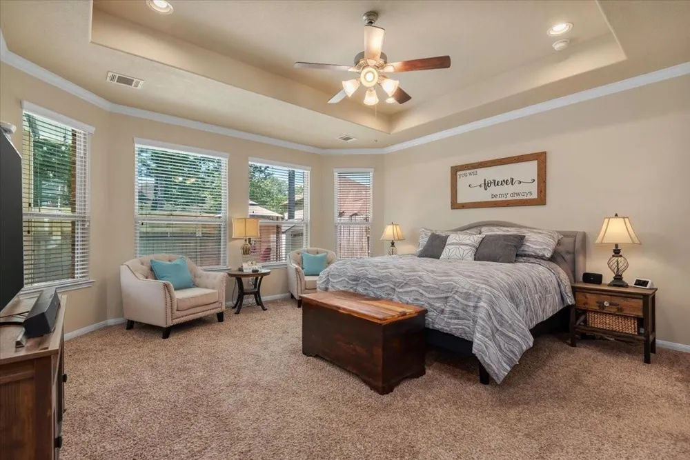 3726 Whisper Walk Montgomery, TX 77356