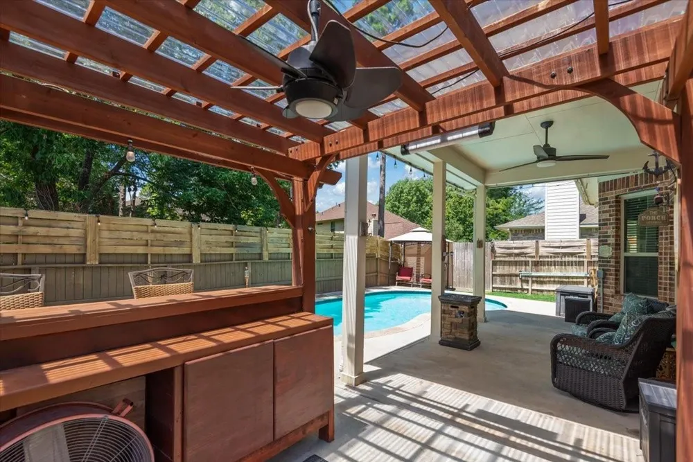 3726 Whisper Walk Montgomery, TX 77356