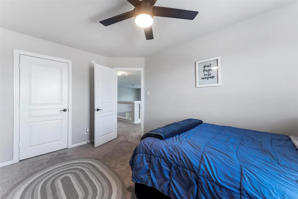 2073 Lepper Street Alvin, TX 77511