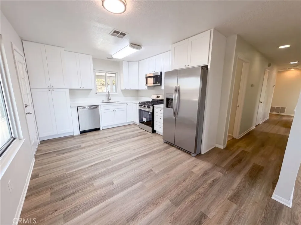 3314 20th Highland, CA 92346