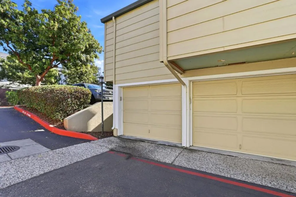 3241 Heather Ridge Court San Jose, CA 95136