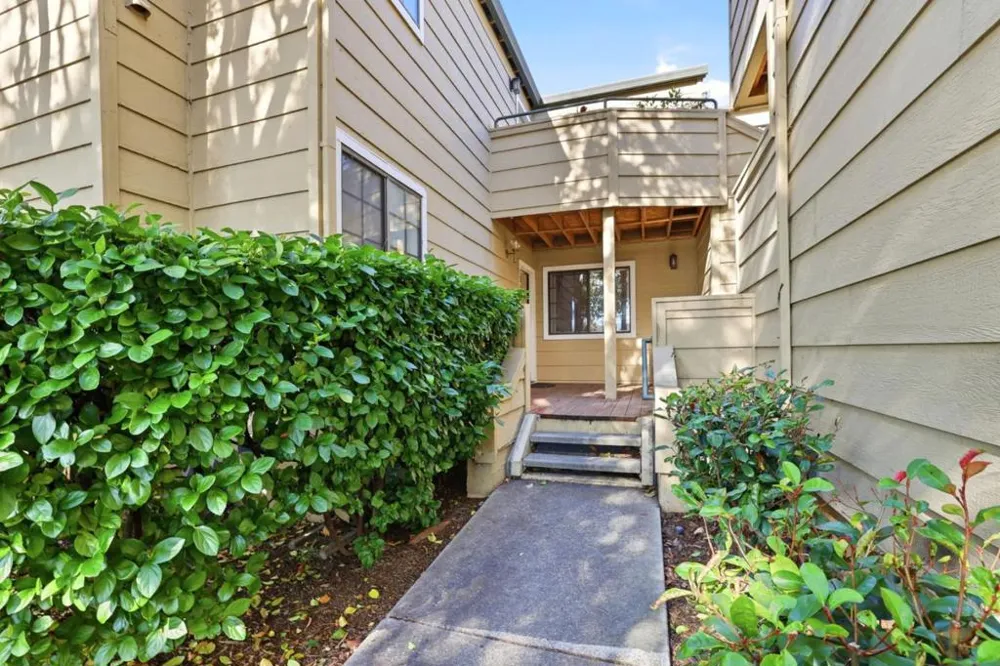 3241 Heather Ridge Court San Jose, CA 95136