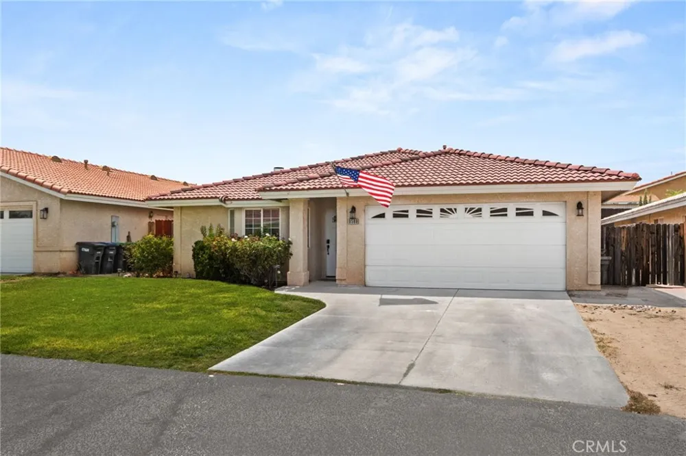 9588 Mountain Pine Court Phelan, CA 92371