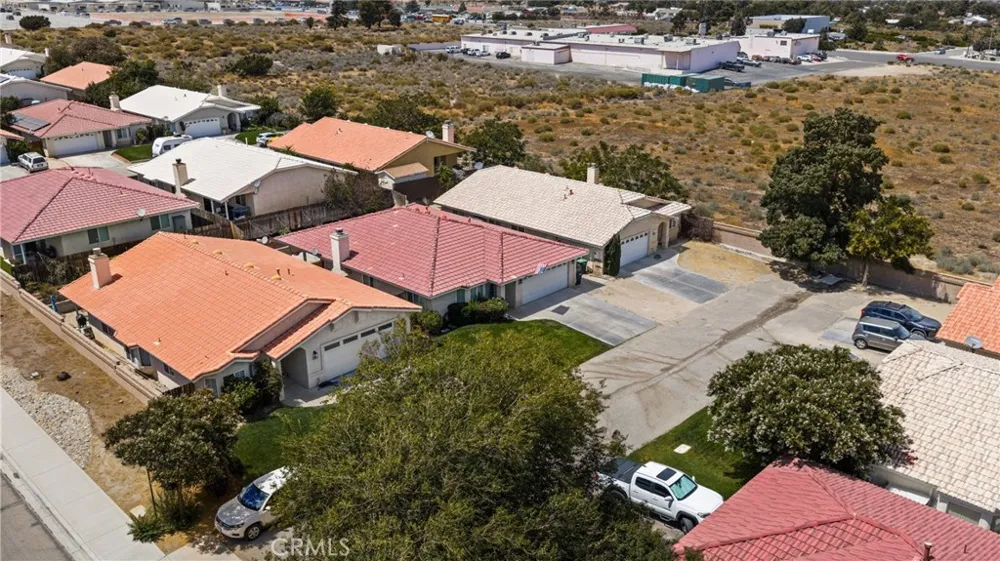 9588 Mountain Pine Court Phelan, CA 92371