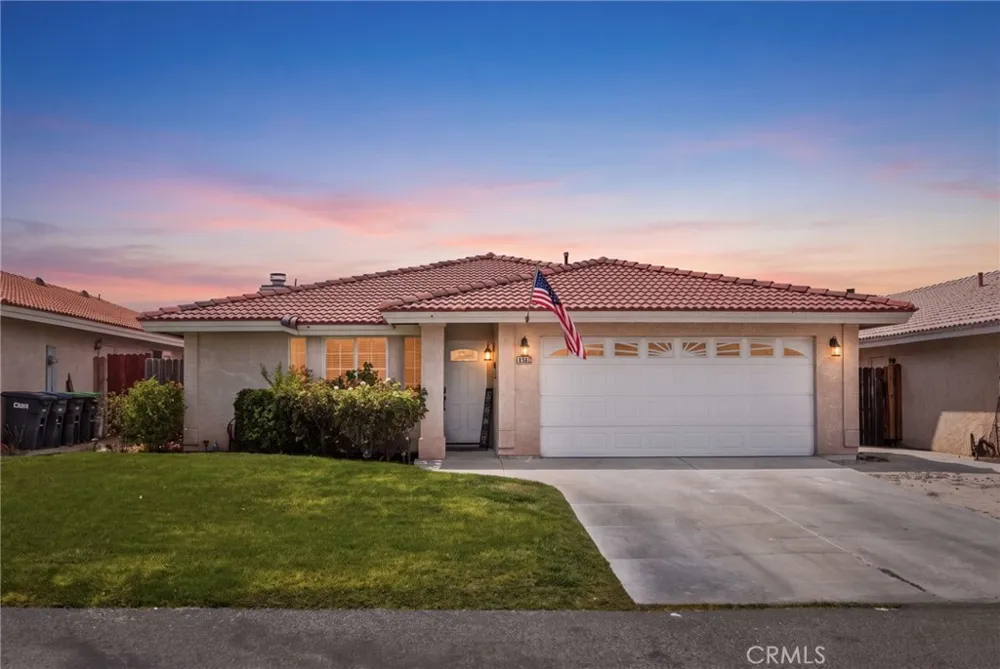 9588 Mountain Pine Court Phelan, CA 92371