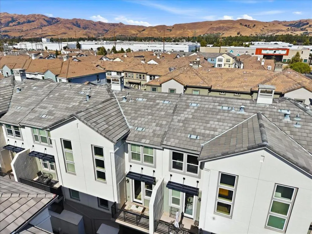 1463 Lavender Loop Milpitas, CA 95035