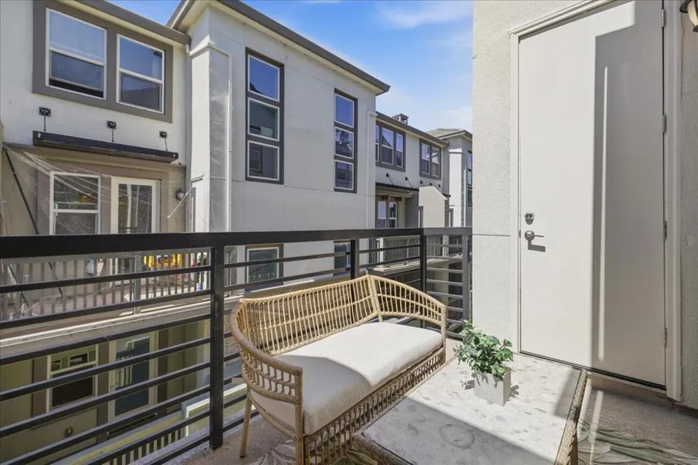 1463 Lavender Loop Milpitas, CA 95035