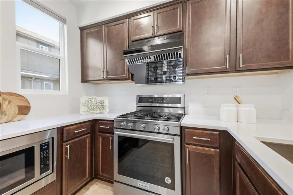 1463 Lavender Loop Milpitas, CA 95035
