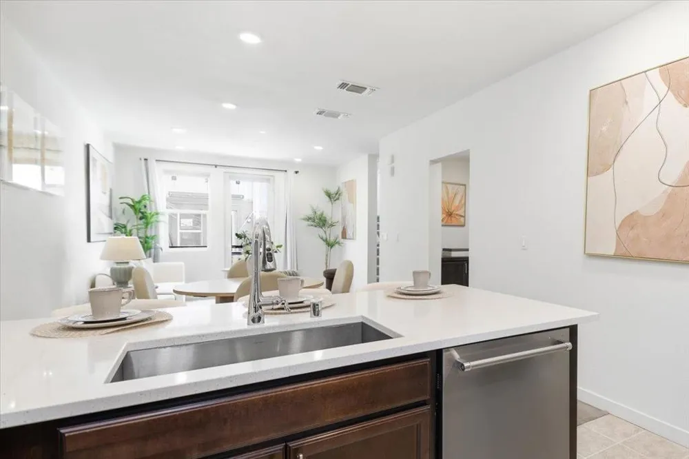 1463 Lavender Loop Milpitas, CA 95035