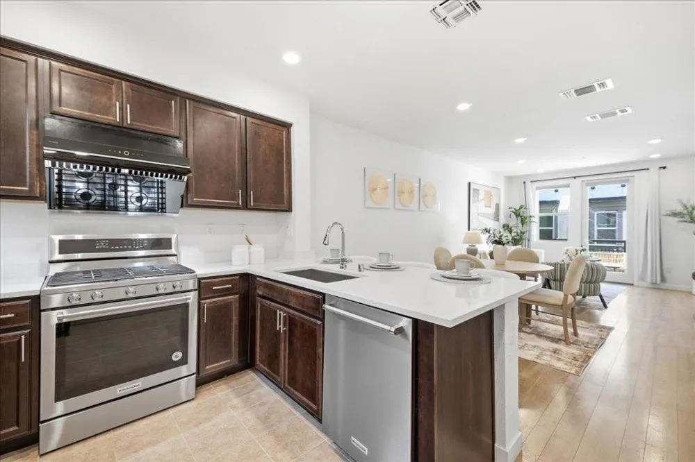 1463 Lavender Loop Milpitas, CA 95035