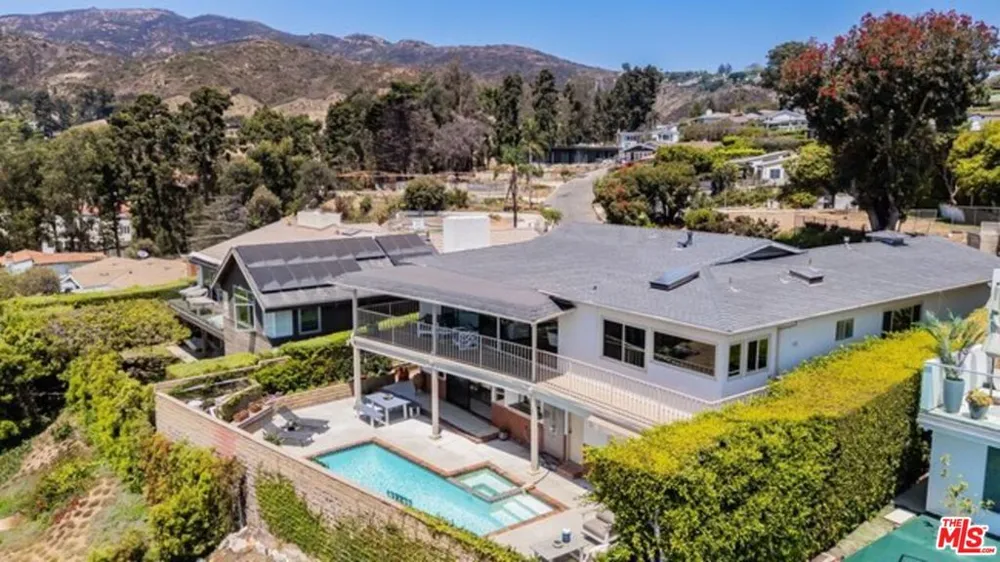17866 Tramonto Drive Pacific Palisades, CA 90272