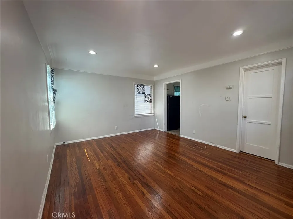 5646 Farmdale Avenue North Hollywood, CA 91601