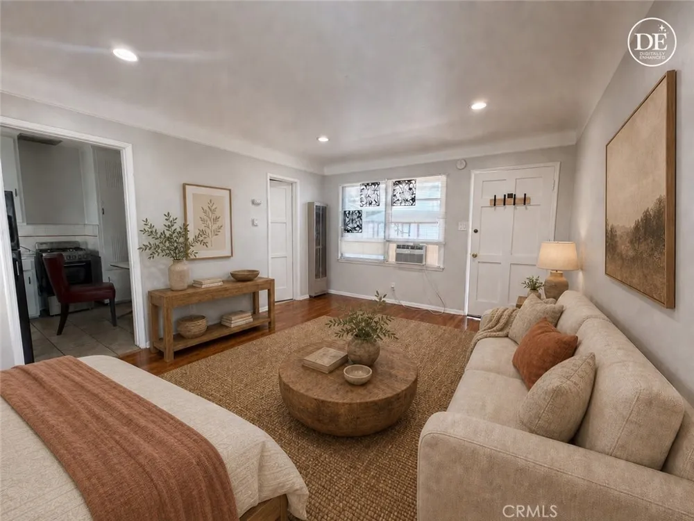 5646 Farmdale Avenue North Hollywood, CA 91601