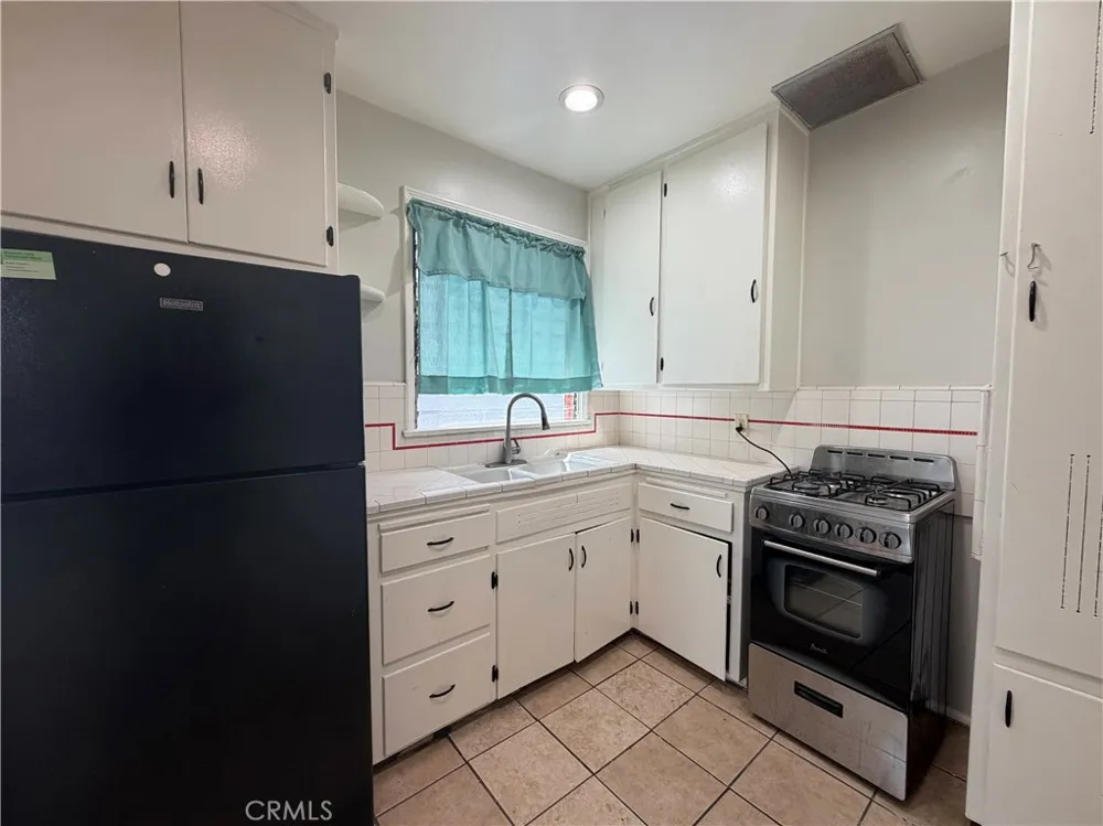 5646 Farmdale Avenue North Hollywood, CA 91601