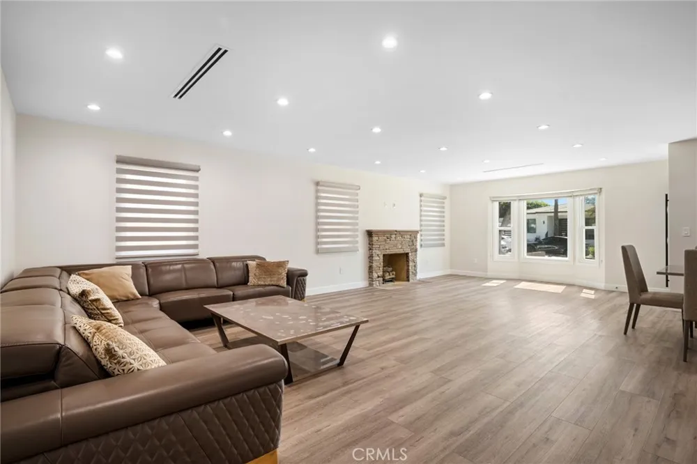 1365 Winchester Avenue Glendale, CA 91201