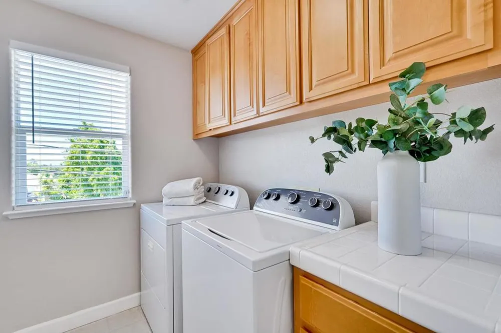 1233 Arabelle Way San Jose, CA 95132