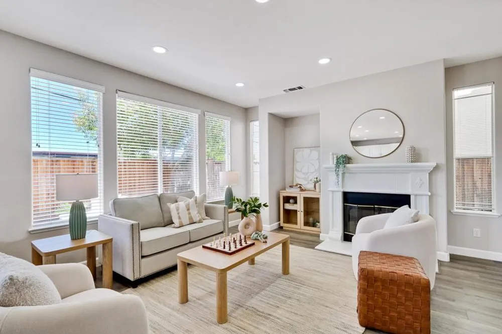 1233 Arabelle Way San Jose, CA 95132