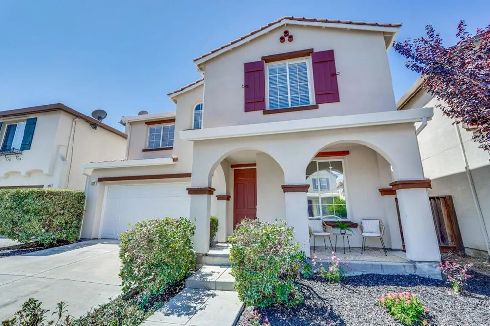 1233 Arabelle Way San Jose, CA 95132