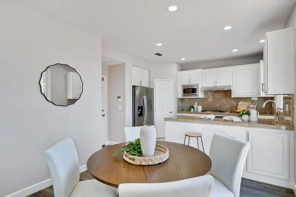 1233 Arabelle Way San Jose, CA 95132