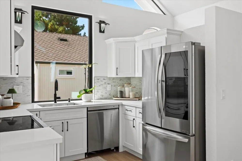 128 Promethean Way Mountain View, CA 94043