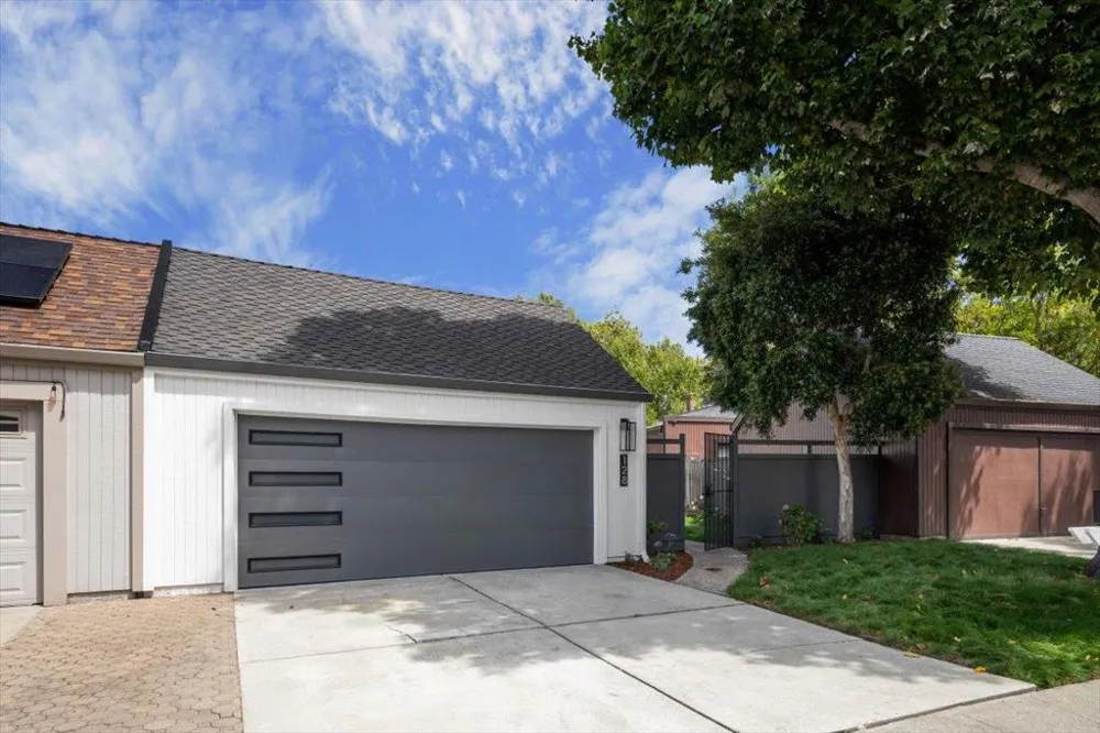128 Promethean Way Mountain View, CA 94043