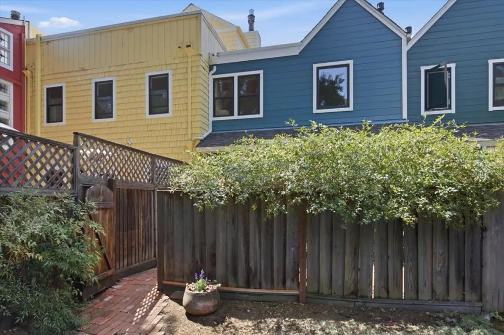 755 Ramona Street Palo Alto, CA 94301
