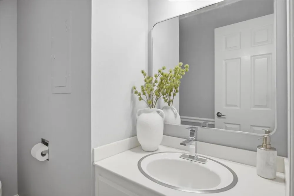 755 Ramona Street Palo Alto, CA 94301
