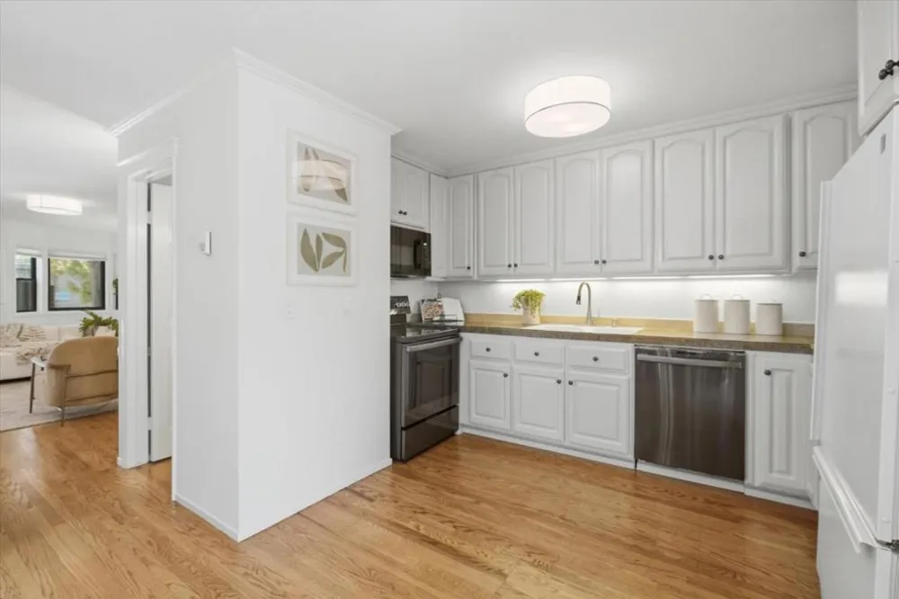 755 Ramona Street Palo Alto, CA 94301