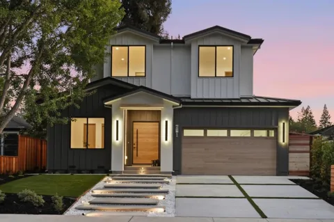261 Stanford Avenue