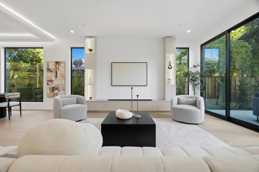 261 Stanford Avenue Menlo Park, CA 94025