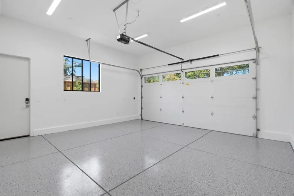261 Stanford Avenue Menlo Park, CA 94025