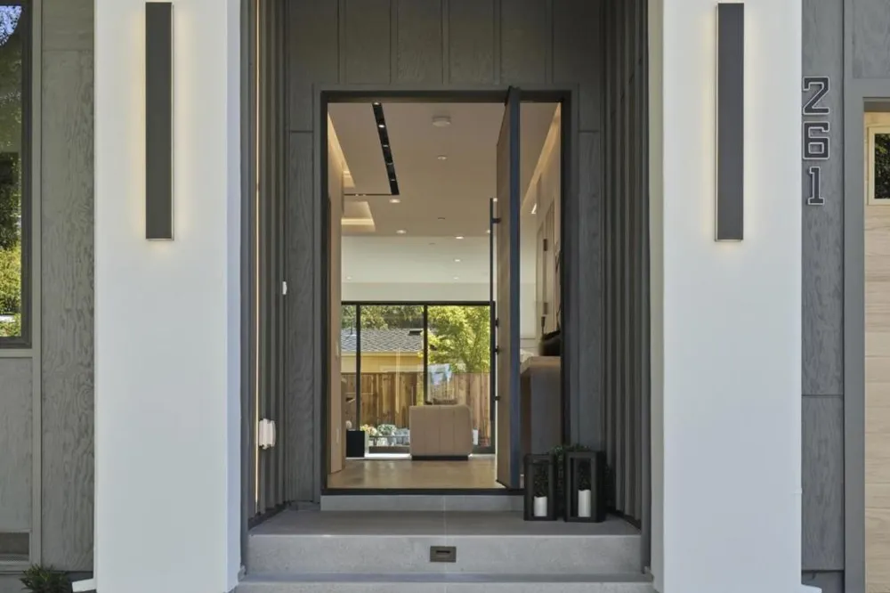 261 Stanford Avenue Menlo Park, CA 94025